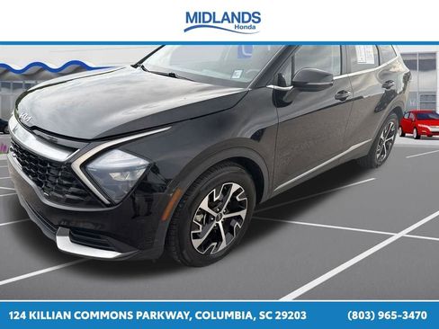 Used 2023 Kia Sportage EX FWD image 3
