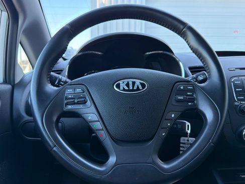 Used 2016 Kia Forte EX FWD image 20