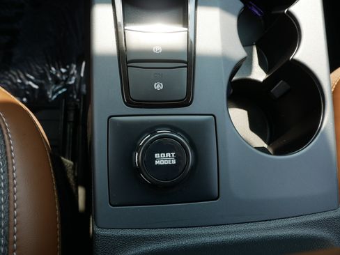 Certified 2023 Ford Bronco Sport Outer Banks AWD/4WD image 33