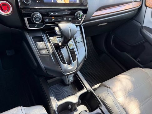 Used 2018 Honda CR-V Touring image 24