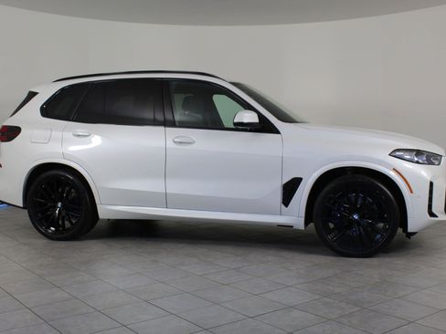 New 2026 BMW X5 xDrive40i w/ M Sport Package image 8