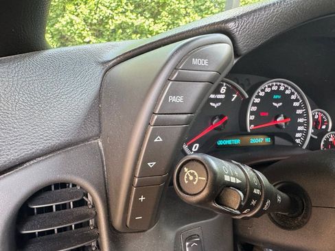 Used 2009 Chevrolet Corvette Convertible w/ Preferred Equipment Group RWD image 24