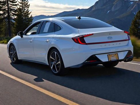 Used 2023 Hyundai Sonata SEL Plus image 5