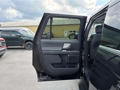 Used 2026 Ford Expedition Max Active AWD/4WD image 46