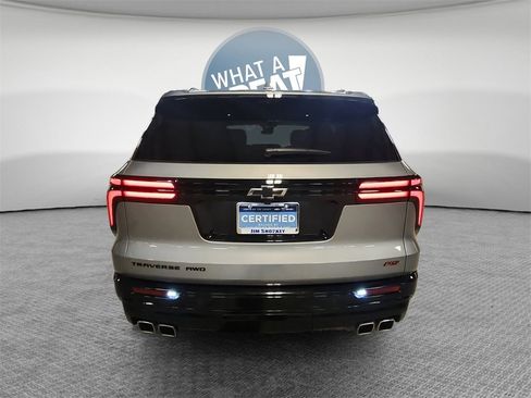 Certified 2024 Chevrolet Traverse RS w/ LPO, Floor Liner Package image 5