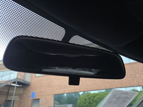 Used 2016 Nissan 370Z NISMO image 19