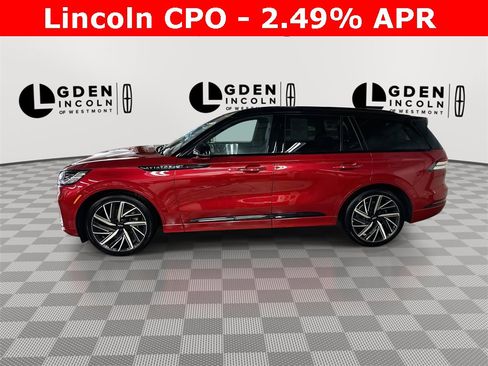 Certified 2025 Lincoln Aviator Black Label w/ Black Label Special Edition image 5