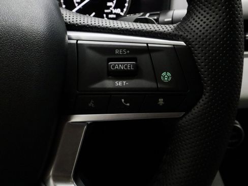 New 2025 Mitsubishi Outlander SE image 23