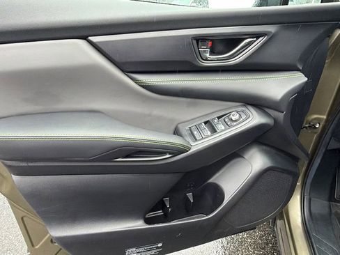 Used 2025 Subaru Ascent Onyx Edition image 19