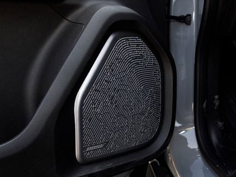 Used 2024 GMC Hummer EV 2X image 26