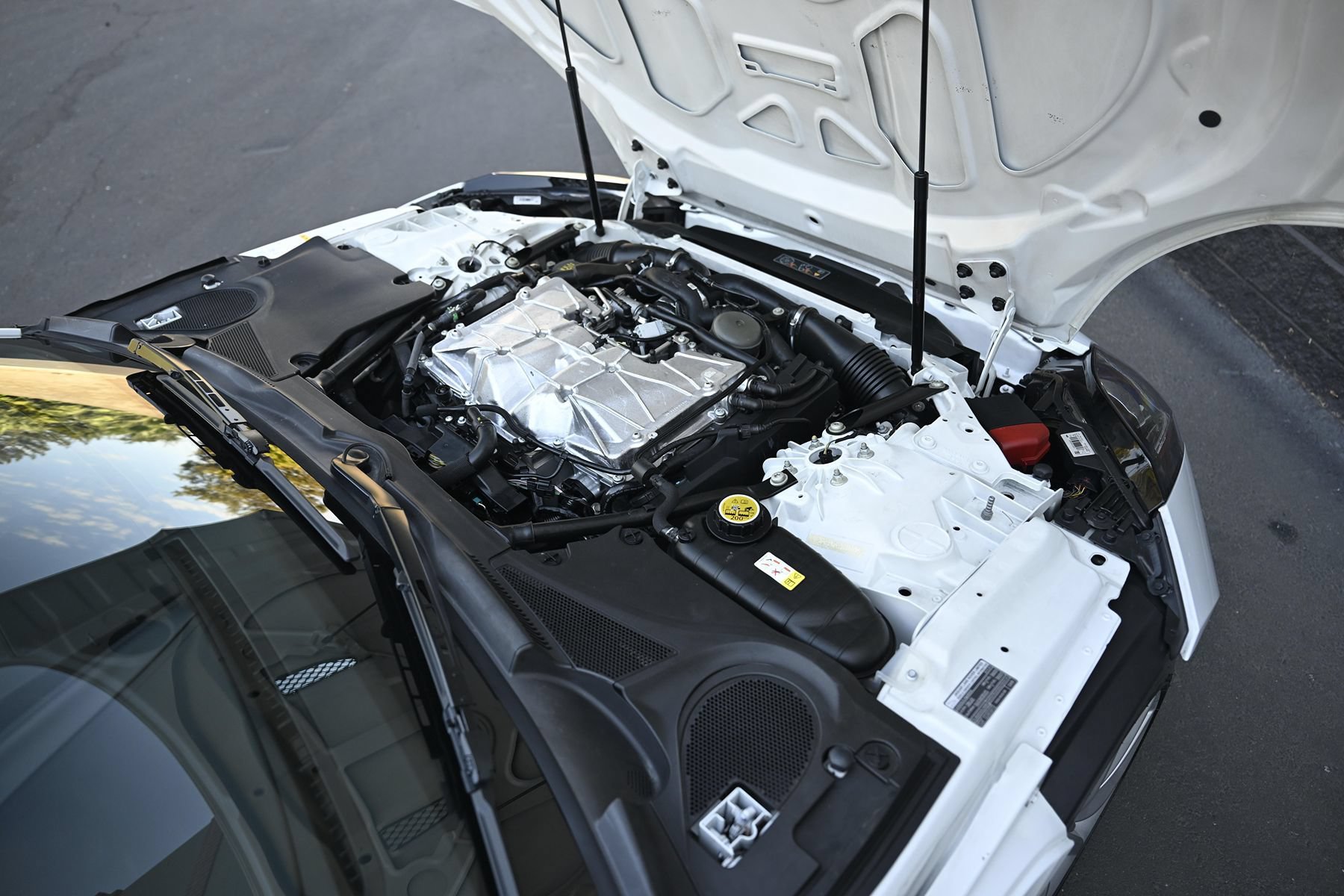 Used 2016 Jaguar F-TYPE S RWD image 34