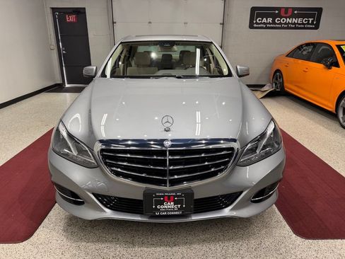 Used 2014 Mercedes-Benz E 350 4MATIC Sedan image 8