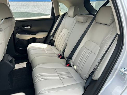 Used 2026 Honda HR-V EX-L image 19