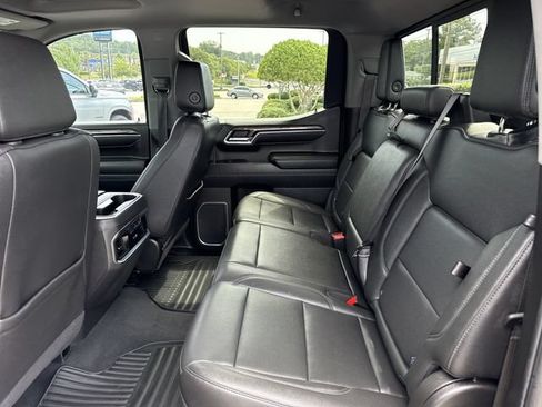 Used 2024 Chevrolet Silverado 1500 LTZ w/ LTZ Premium Package AWD/4WD image 10