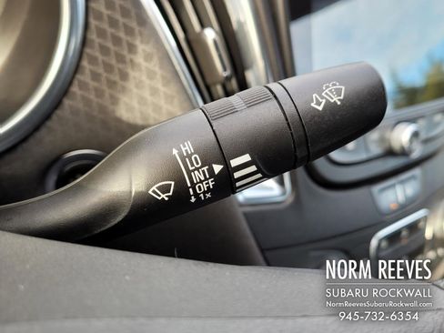 Used 2020 Chevrolet Malibu LT image 32