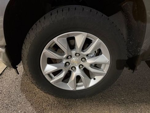 Used 2022 Chevrolet Silverado 1500 Custom image 14