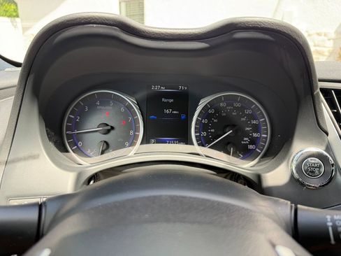 Used 2017 INFINITI Q60 3.0t w/ Premium Plus Package 3.0T image 35