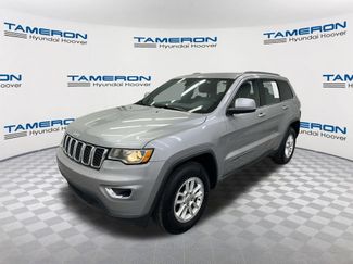 Used 2020 Jeep Grand Cherokee Laredo RWD video 1