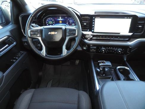 Certified 2025 Chevrolet Silverado 1500 LT w/ Convenience Package II RWD image 23