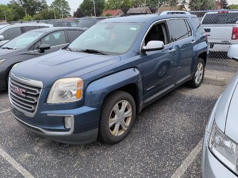 Used 2016 GMC Terrain SLT AWD/4WD image 2