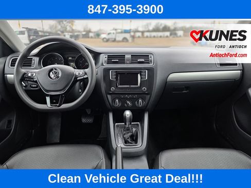 Used 2018 Volkswagen Jetta Wolfsburg Edition image 14