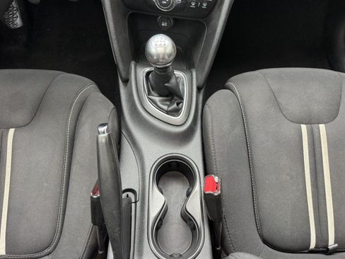 Used 2013 Dodge Dart Rallye FWD image 31