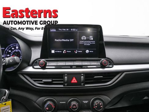 Used 2023 Kia Forte LXS image 12