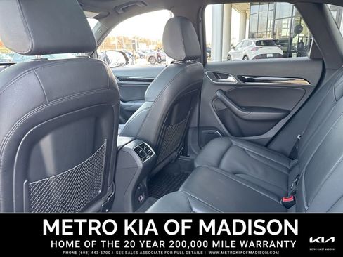 Used 2018 Audi Q3 quattro AWD/4WD image 24