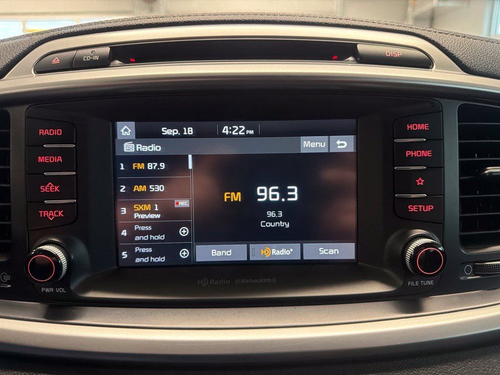 Used 2019 Kia Sorento AWD w/ LX Convenience Package image 32