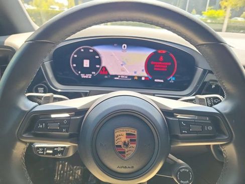 Certified 2024 Porsche Cayenne AWD/4WD image 21