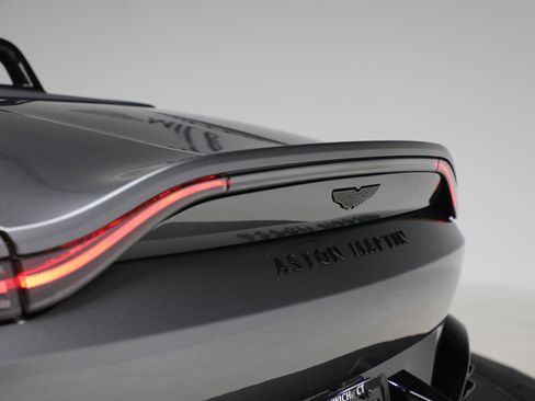 New 2026 Aston Martin V8 Vantage Roadster image 45