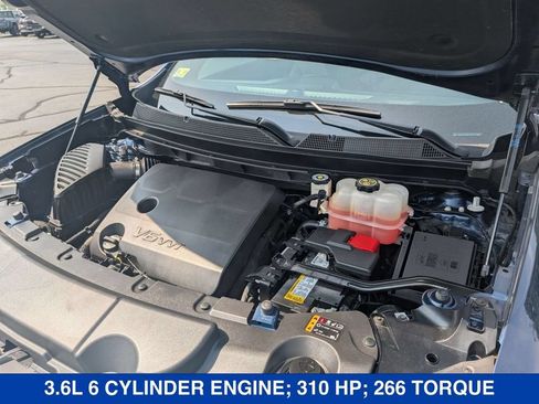 Certified 2023 Chevrolet Traverse LT AWD/4WD image 34