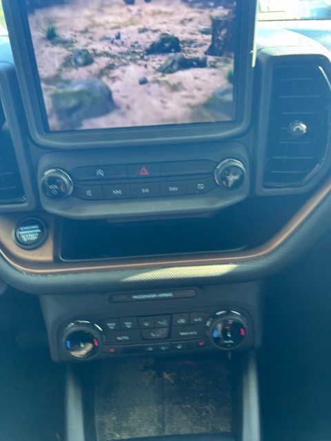Used 2024 Ford Bronco Sport Outer Banks AWD/4WD image 6