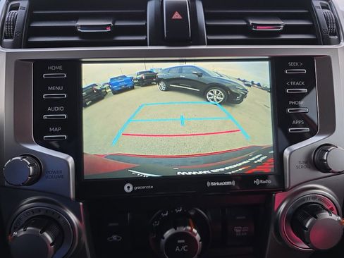 Used 2024 Toyota 4Runner SR5 Premium image 31