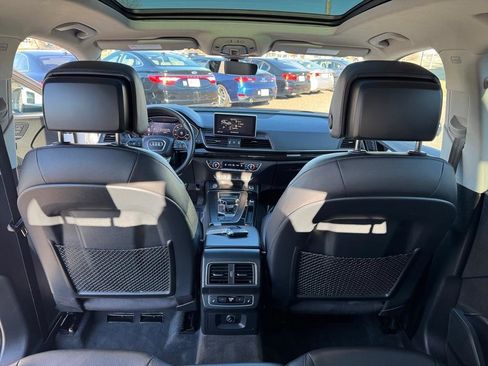 Used 2018 Audi Q5 2.0T Premium Plus w/ Premium Plus Package image 24