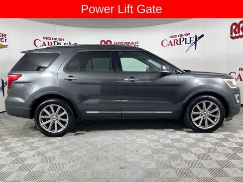 Used 2017 Ford Explorer Limited FWD image 10