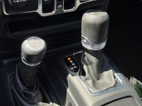 Used 2020 Jeep Wrangler Unlimited Sport S AWD/4WD image 26