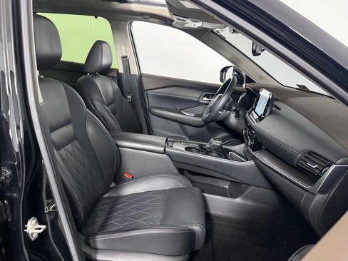 Used 2023 Nissan Rogue Platinum w/ Platinum Premium Package FWD image 32