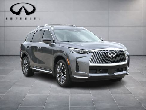 Certified 2026 INFINITI QX60 Luxe w/ Cargo Package FWD image 3