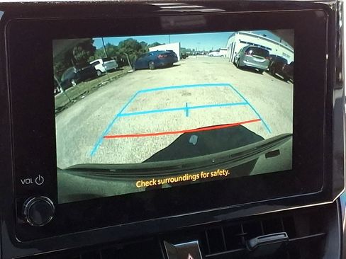 Used 2025 Toyota Corolla LE FWD image 20