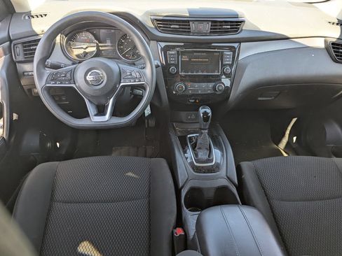 Used 2020 Nissan Rogue Sport S FWD image 27