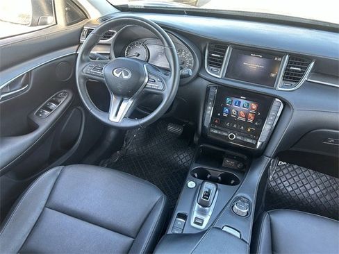 Certified 2023 INFINITI QX50 Pure image 16