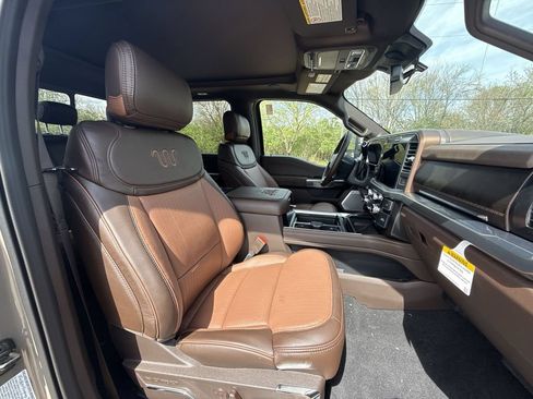 New 2026 Ford F250 King Ranch w/ Chrome Package AWD/4WD image 26