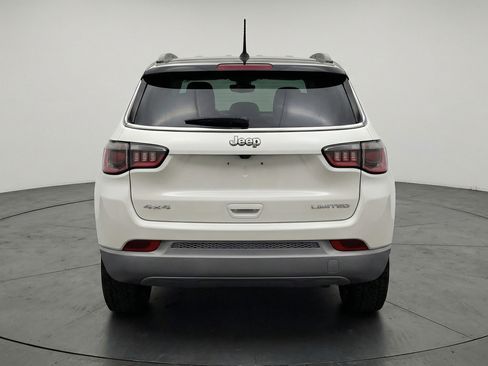 Used 2025 Jeep Compass Trailhawk image 7