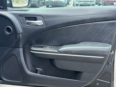 Used 2023 Dodge Charger R/T w/ Plus Group RWD image 21