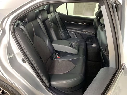 Used 2023 Toyota Camry XLE FWD image 36