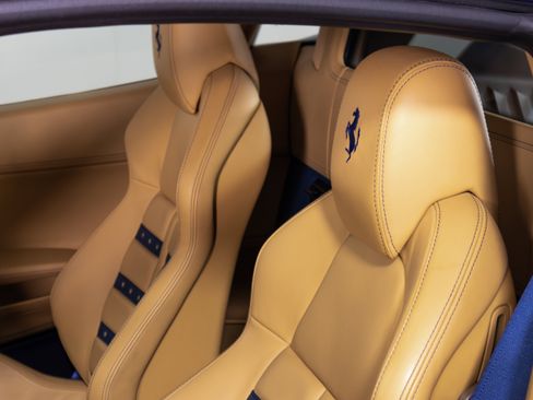 Used 2012 Ferrari 458 Italia Coupe image 35