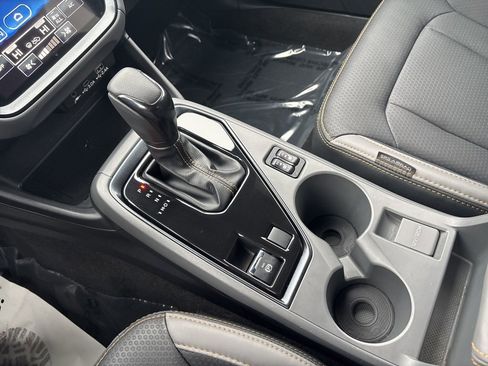 Certified 2025 Subaru Crosstrek 2.5i Wilderness image 18
