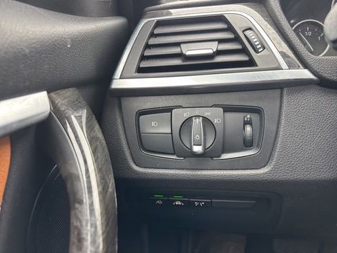 Used 2018 BMW 330i xDrive Sedan image 17