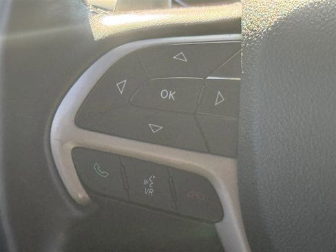 Used 2015 Jeep Grand Cherokee Summit image 11